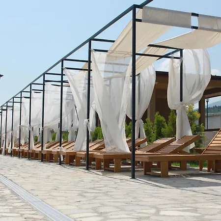 Berkut Hotel